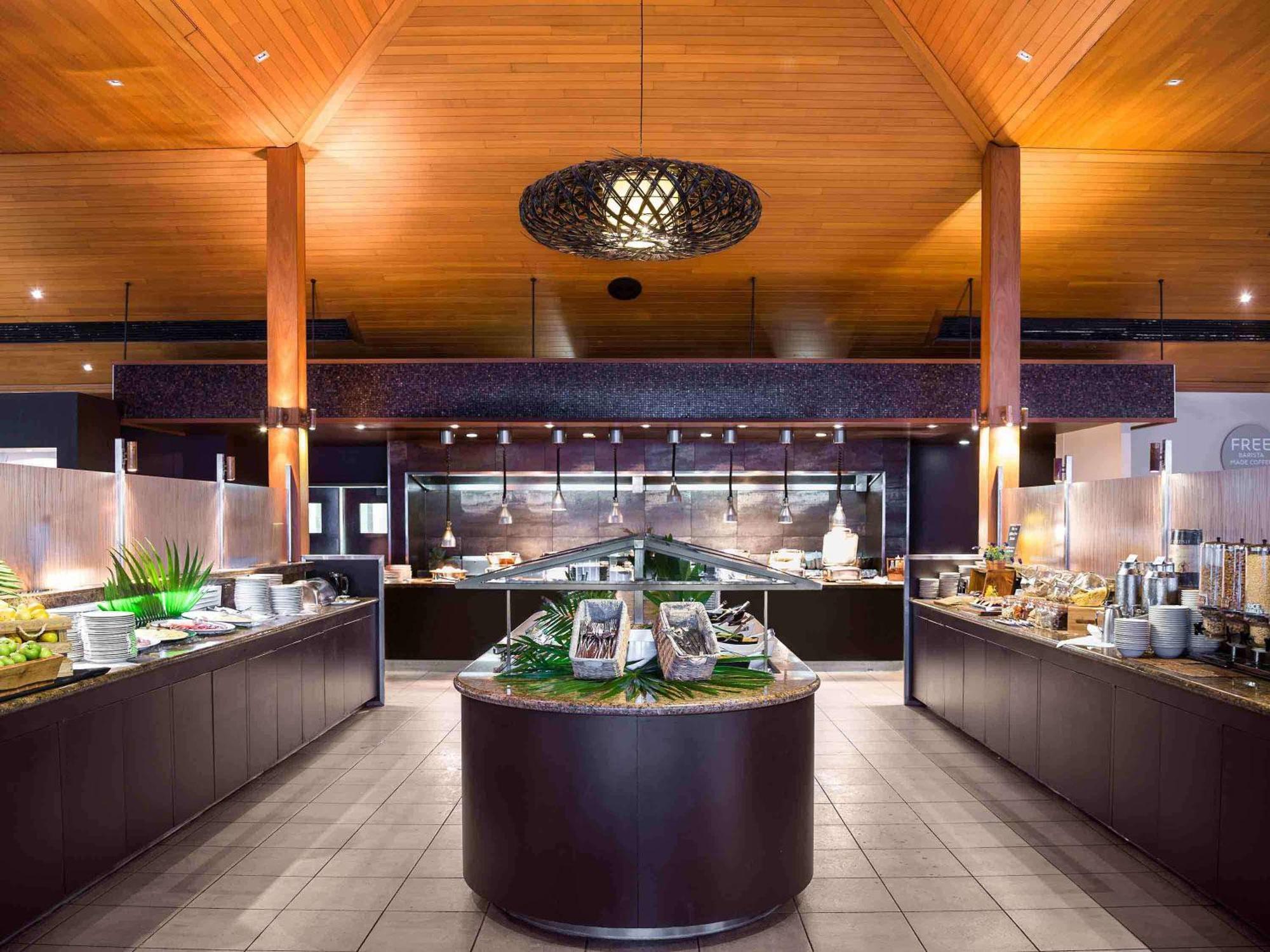 Novotel Sunshine Coast Twin Waters