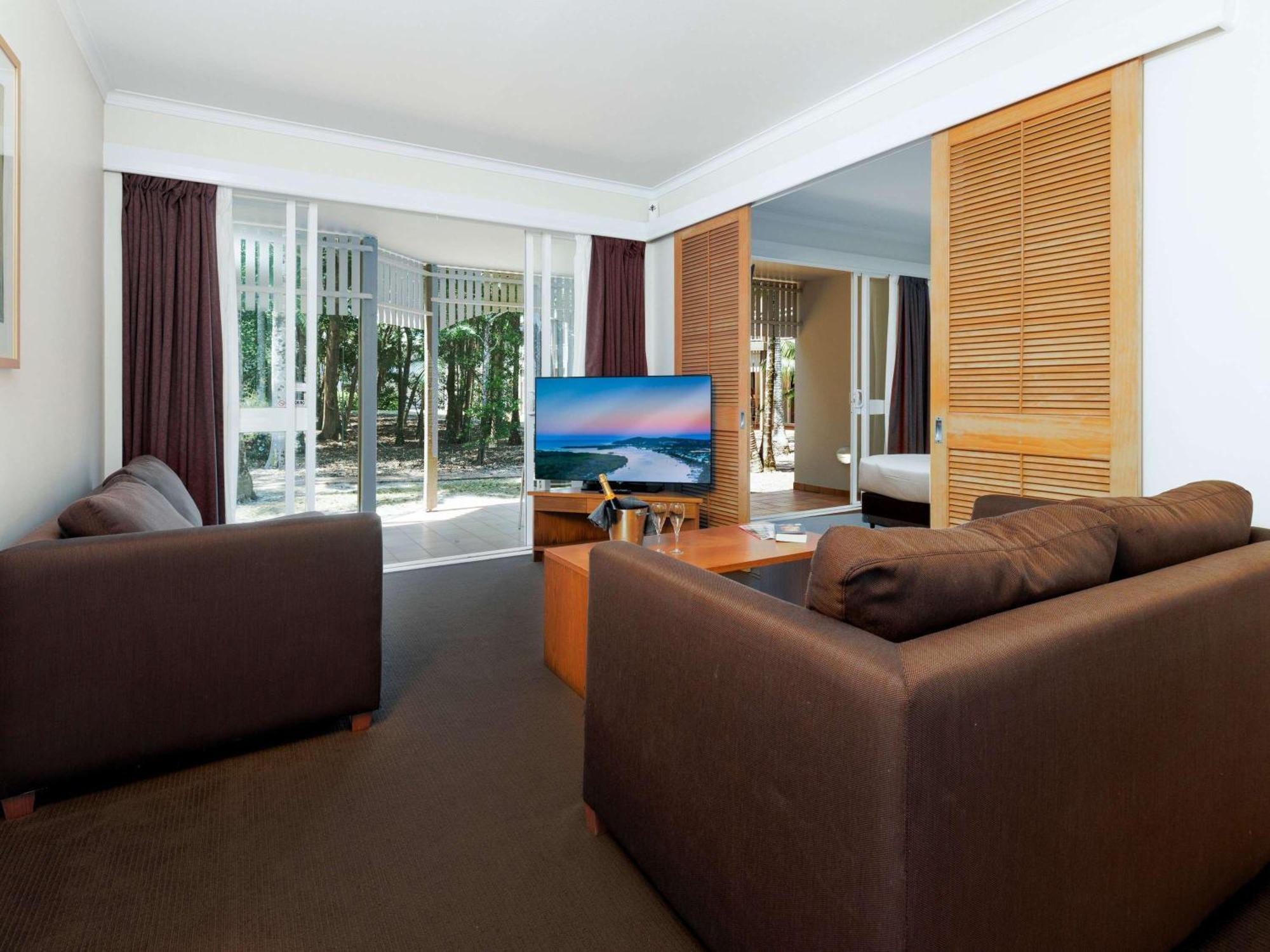 Novotel Sunshine Coast Hotel 4*